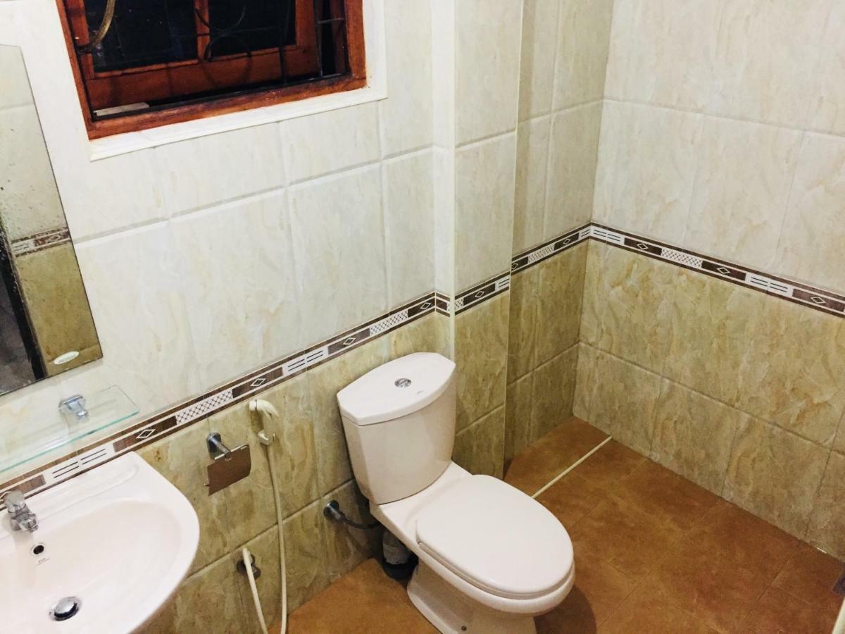 קנדי Ivana Homestay מראה חיצוני תמונה
